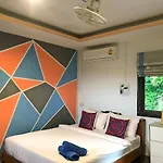 Lanta Halabala Resort