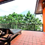 Oyo 626 The Chalet Phuket Resort