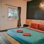 Glur Hostel