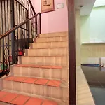 Oyo 1054 Phuket Backpacker Hostel