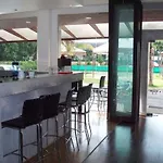 Capannina Inn