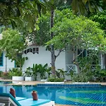 Sand Sea Beach Resort