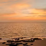 Lanta Village Resort