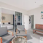 Combo Beach Hotel Samui