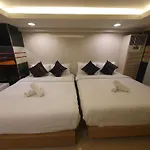 De Lux Bangkok Hotel