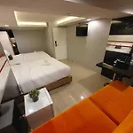 De Lux Bangkok Hotel