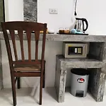 Lanta Long Beach Hostel