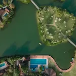 Bor Saen Pool Villa
