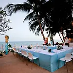 Thai House Beach Resort