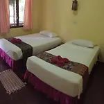Lanta Pearl Beach Resort