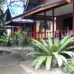 Lanta Sunny House