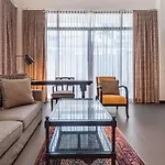 Luxe Residence