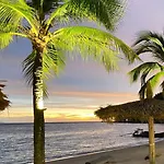 Koh Ngai Paradise Beach