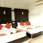 The Sea @ Lanta Hotel