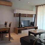 Seaview Condominium B15