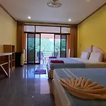 Lanta Summer House 1