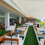 Code Samui Hotel