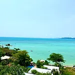 Cinnamon Beach Villas