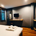 Lanta Chaolay