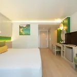 The Green Park Resort