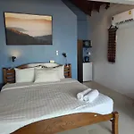 Moonhut Bungalows