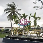 Bua Tara Resort