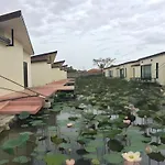 Bua Tara Resort