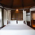 Golden Beach Resort