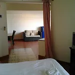 Yanadin Service Apartment