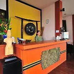 Koh Ngai Cliff Beach Resort