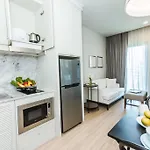Dlux Condominium 510