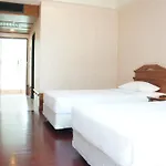 Naklua Beach Resort
