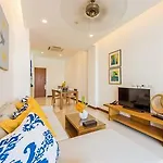 Pelican Bay Residence & Suites