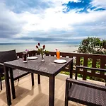 Lanta Corner Resort