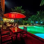 Lanta Klong Nin Beach Resort