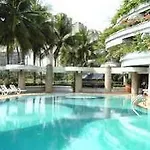 Eastin Lakeside