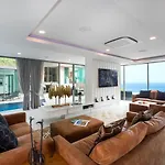 Villa Thousand Hills - 9 Bedroom Luxury Villa, Nai Harn Beach