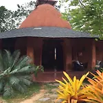 Baan Dinlamun