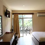 Opal House Hotel & Restaurant