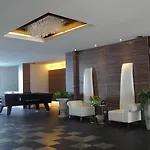 Golden Cliff House