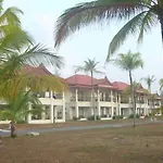 Blue Village Pakarang Resort