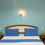 J.Holiday Inn Krabi