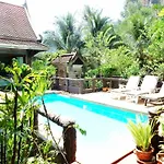 Bb Pool Villa