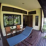 Op Bungalow