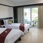 First Residence Hotel