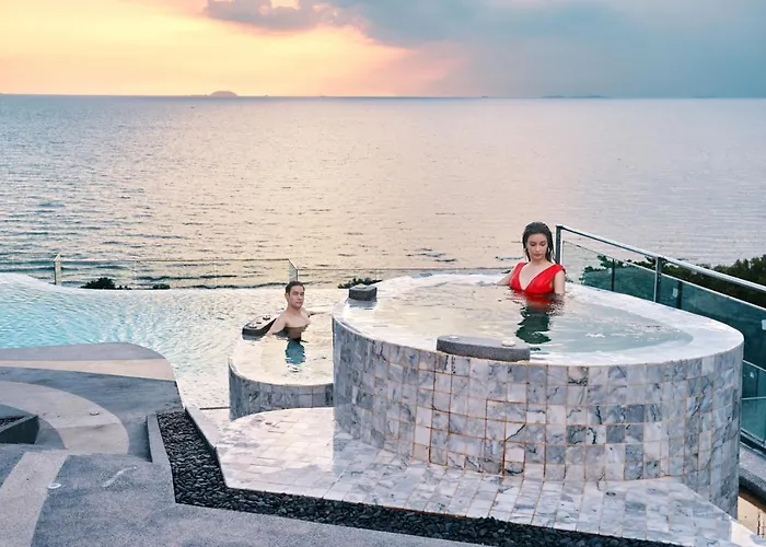 Bayphere Hotel Pattaya Jc