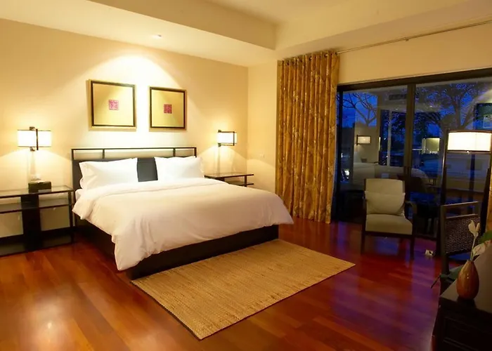 Luxe Residence