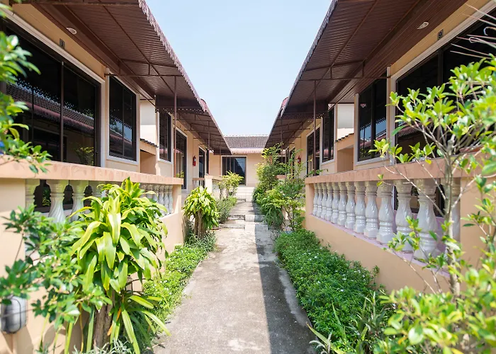Oyo 325 Naiyang Cottage