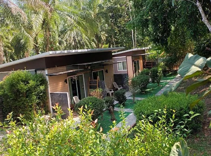 Baanphong Lanta