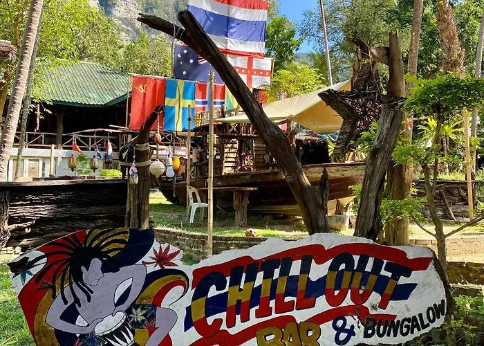 Chill Out Bar And Bungalows